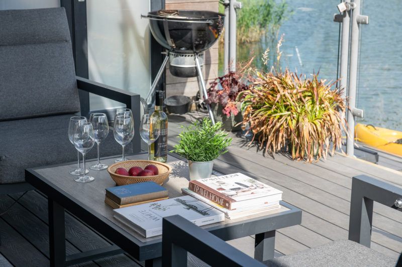 Outdoor furniture and BBQ