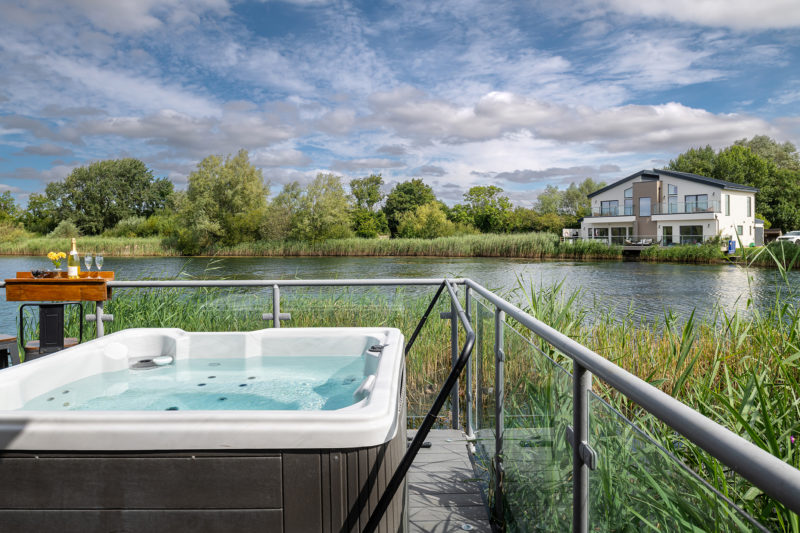 Hot Tub at Mayflower