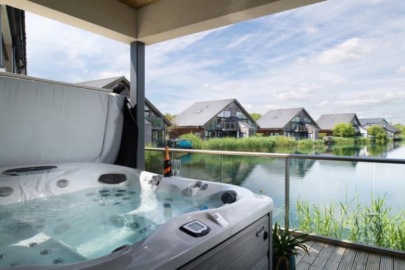 Lakeside hot tub in The Cotswolds