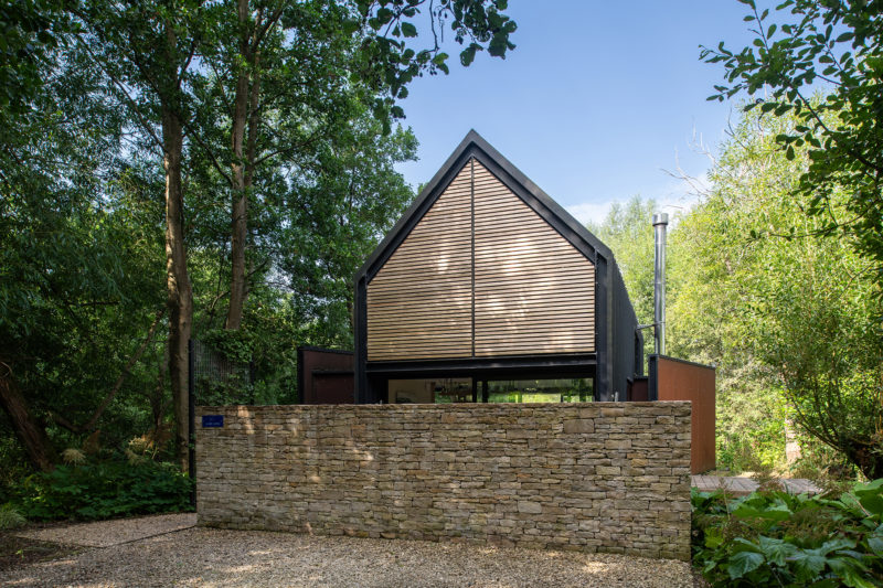 Island Lodge - Scandinavian Tiny Home in The Cotswolds