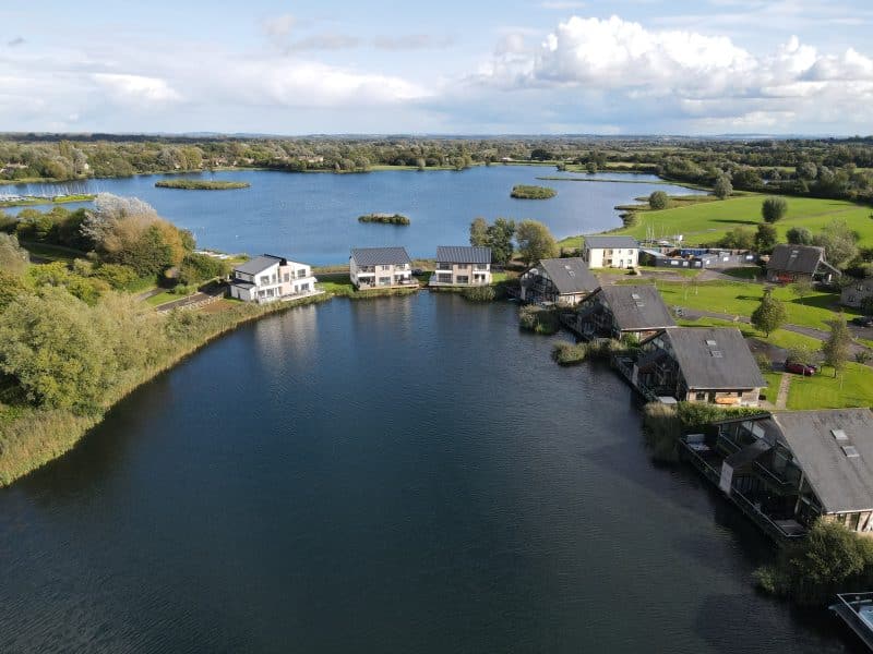 Waters Edge at Cotswold Lakes